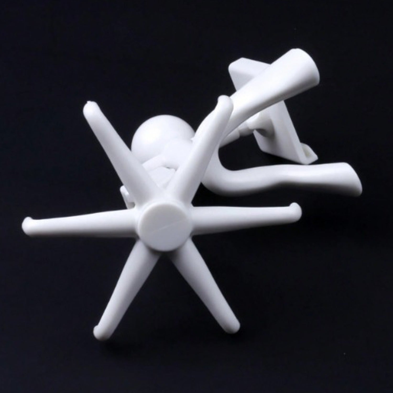 360° Rotating 6-Claw Hook – Kitchen & Bathroom Organizer (1 Pc | White) 360° Rotating 6-Claw Hook – Kitchen & Bathroom Organizer (1 Pc | White)